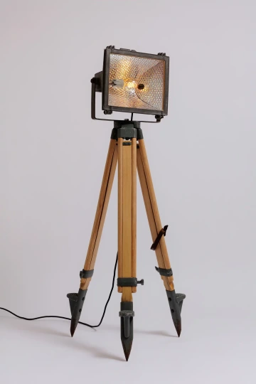 Produkt Industriální lampa české designové značky REZ design.